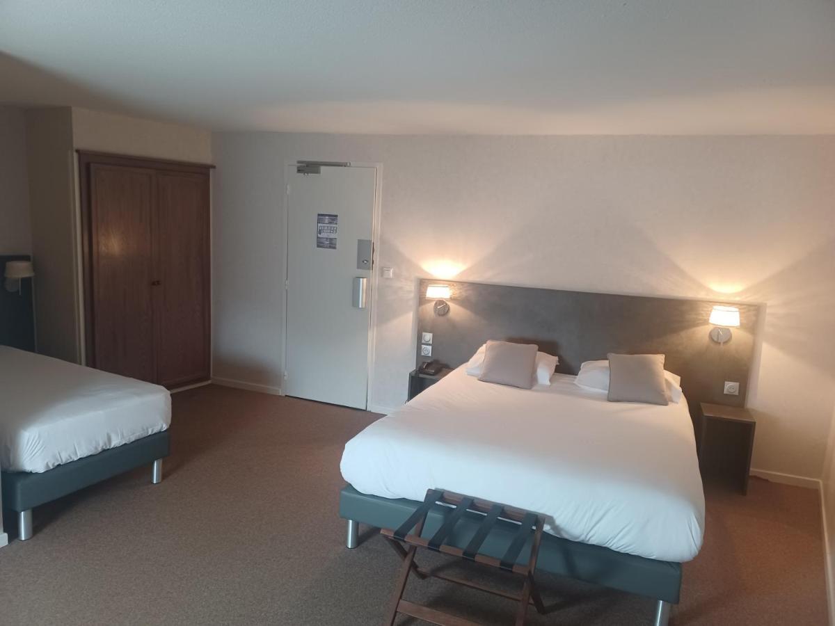 Hotel La Parenthese Attignat Esterno foto